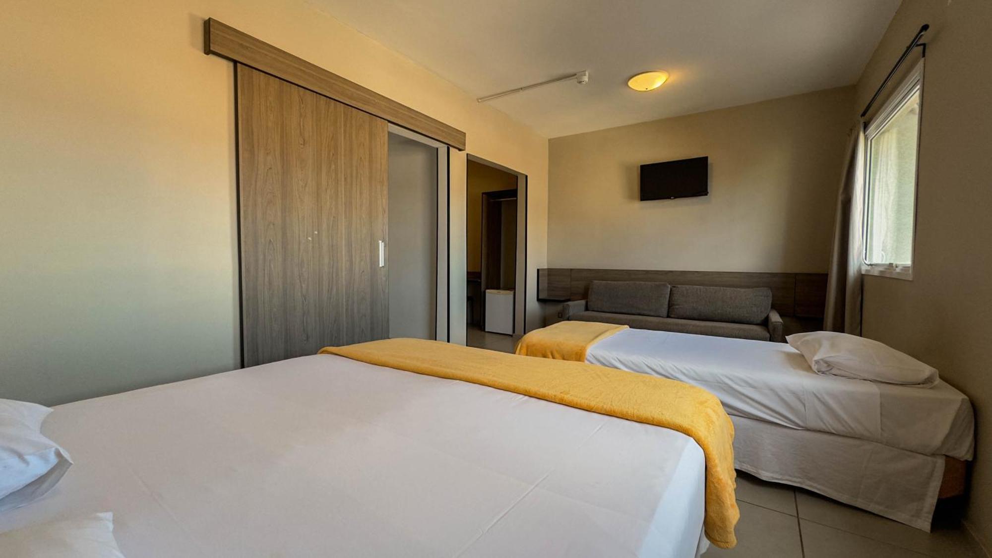 I-Hotel بيراسيكابا المظهر الخارجي الصورة