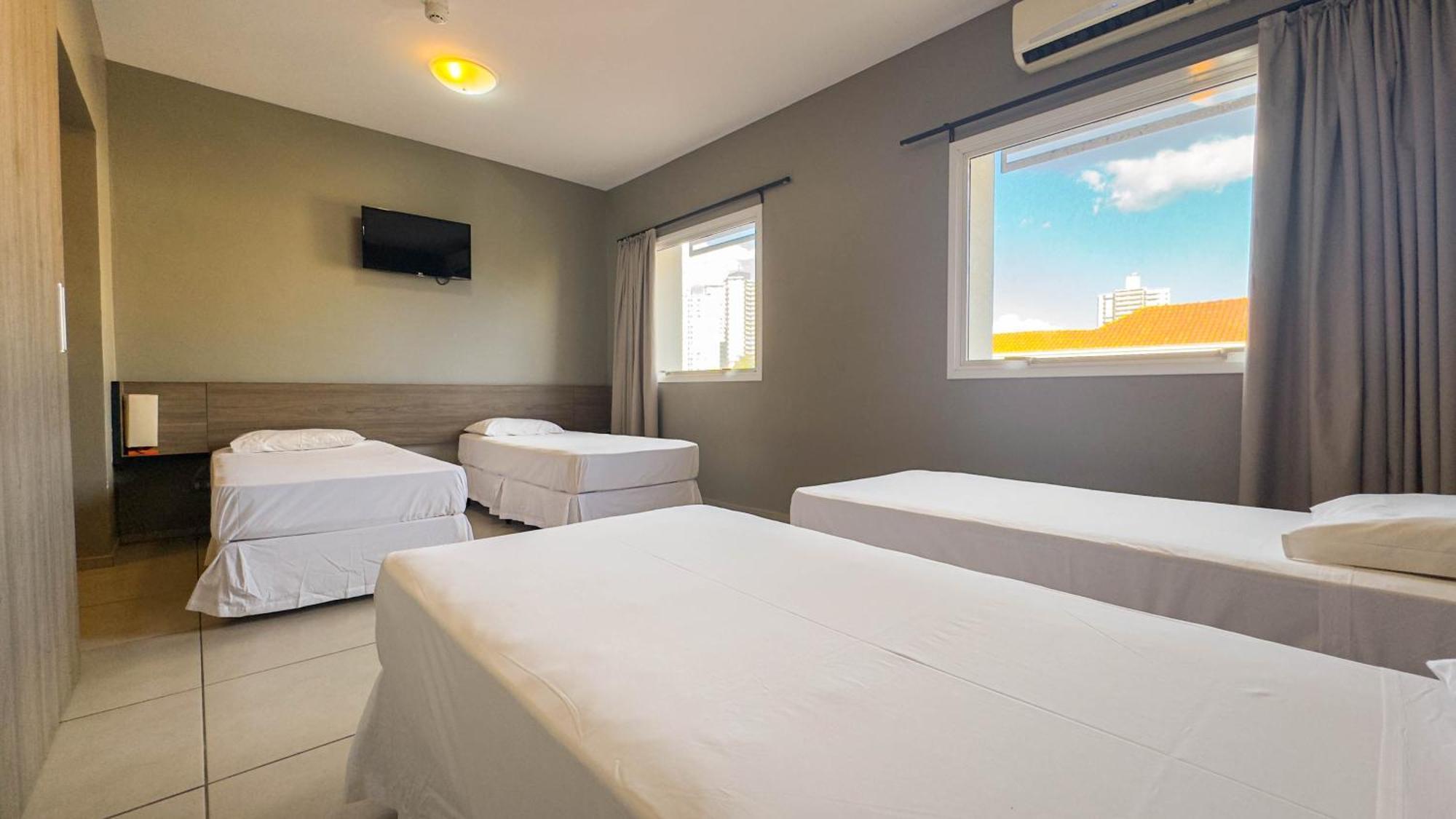 I-Hotel بيراسيكابا المظهر الخارجي الصورة